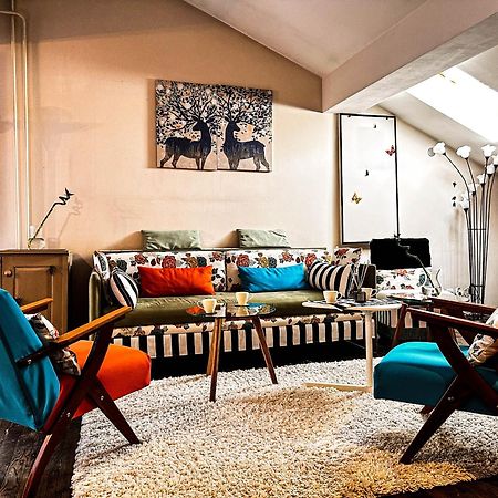 Apartamento Family Penthouse Old Town Heart Renovated Belgrado Exterior foto
